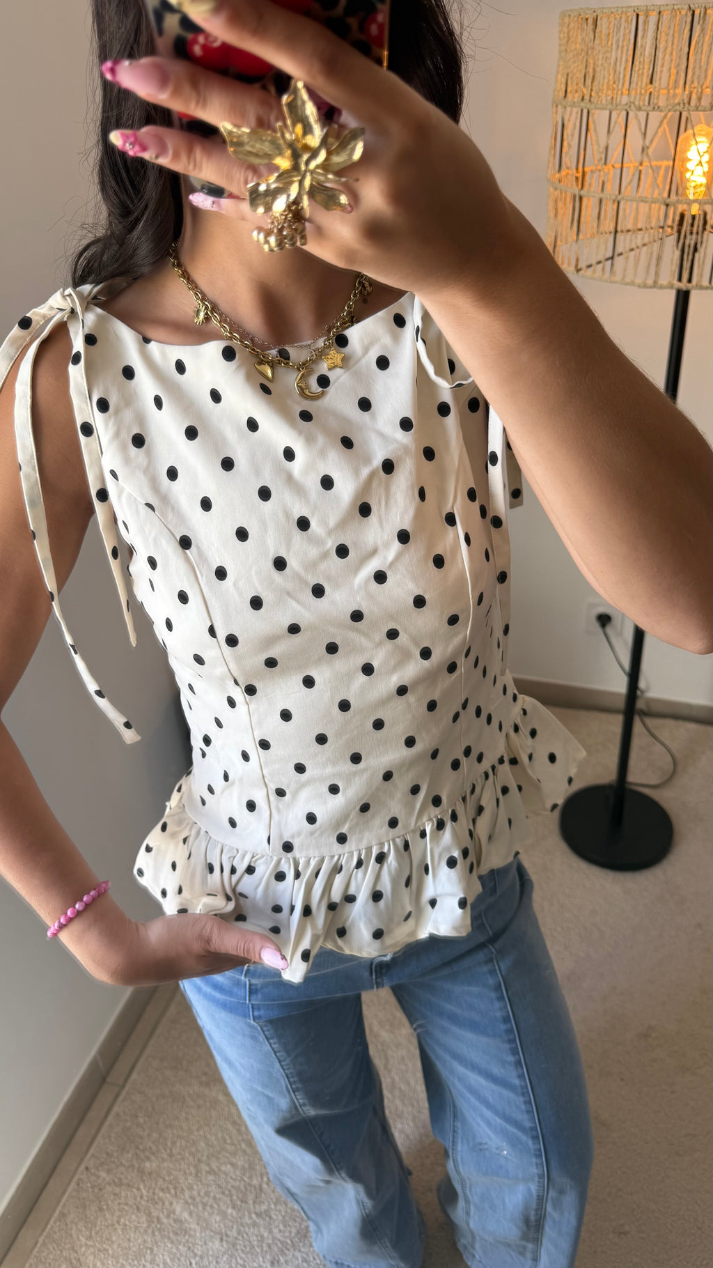 Top CHLOE